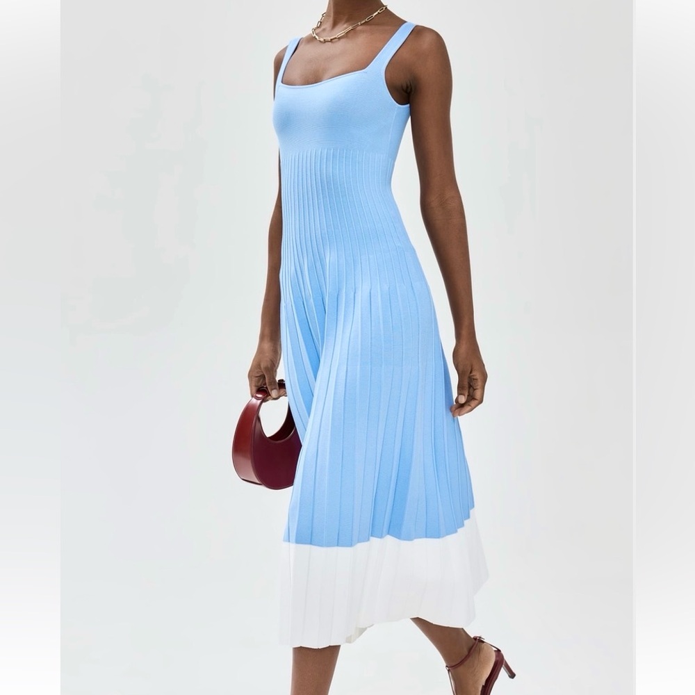 🌺🎉HP🎉🌺 NWT Staud Ellison Pleated Midi Dress Blue White 🌟Rare🌟 - Picture 2 of 15